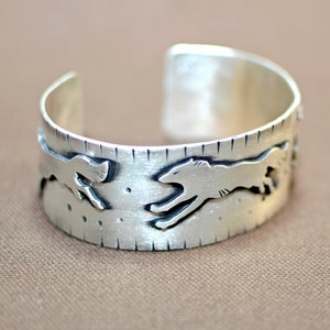 Sterling silver running wolves bracelet featuring artisian handcrafted wolves on wide silver cuff solid 925 BR065 image 5