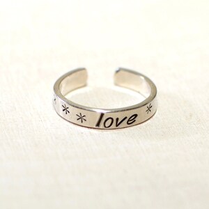 Dainty sterling silver toe ring with love 925 TR832 image 5