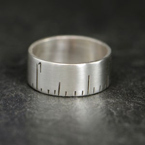 Ruler Ring in Sterling Silver – Measuring Stick Fitted Ring