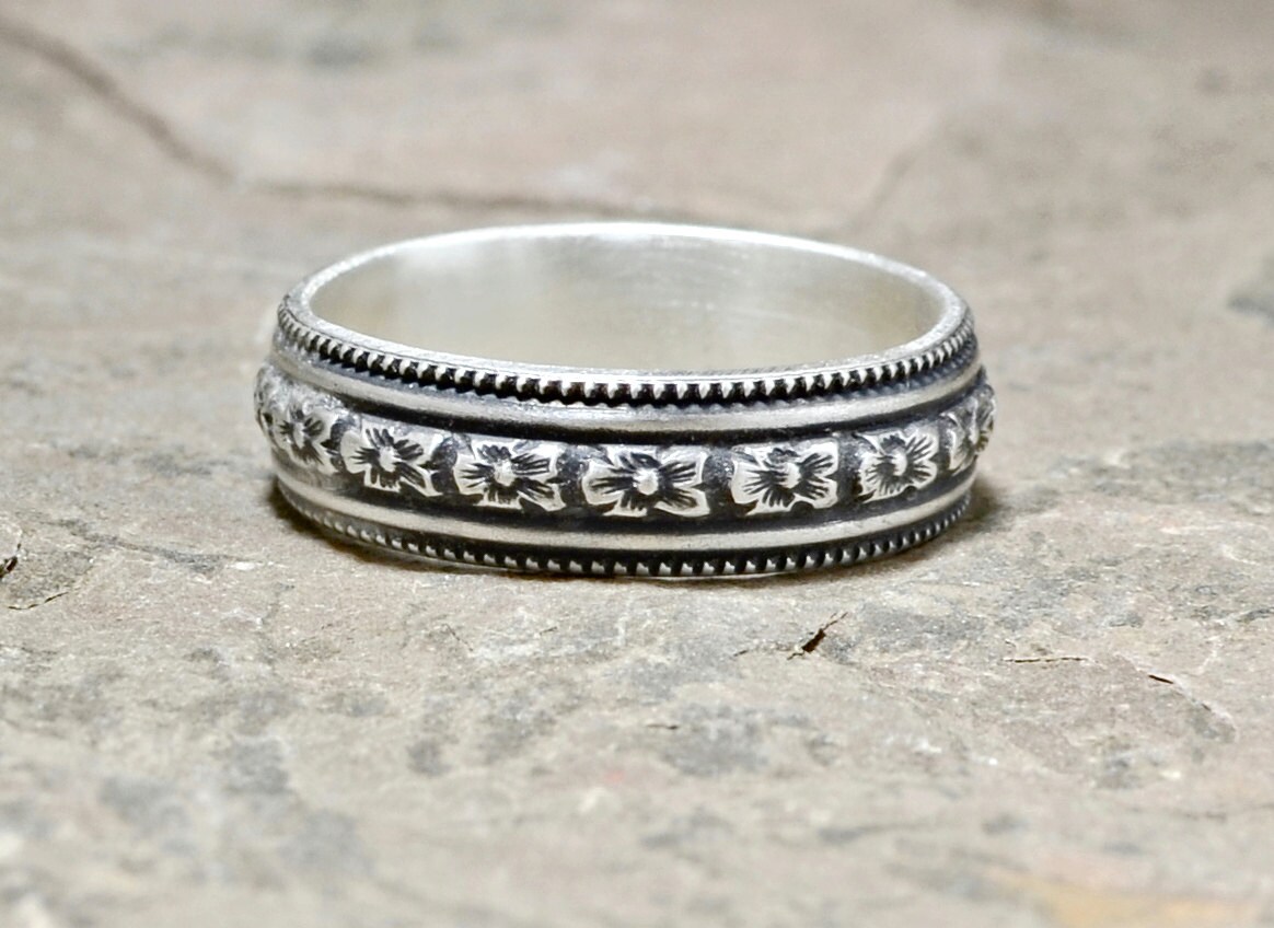 Hibiscus Flower Sterling Silver Patterned Fitted Ring With Antique