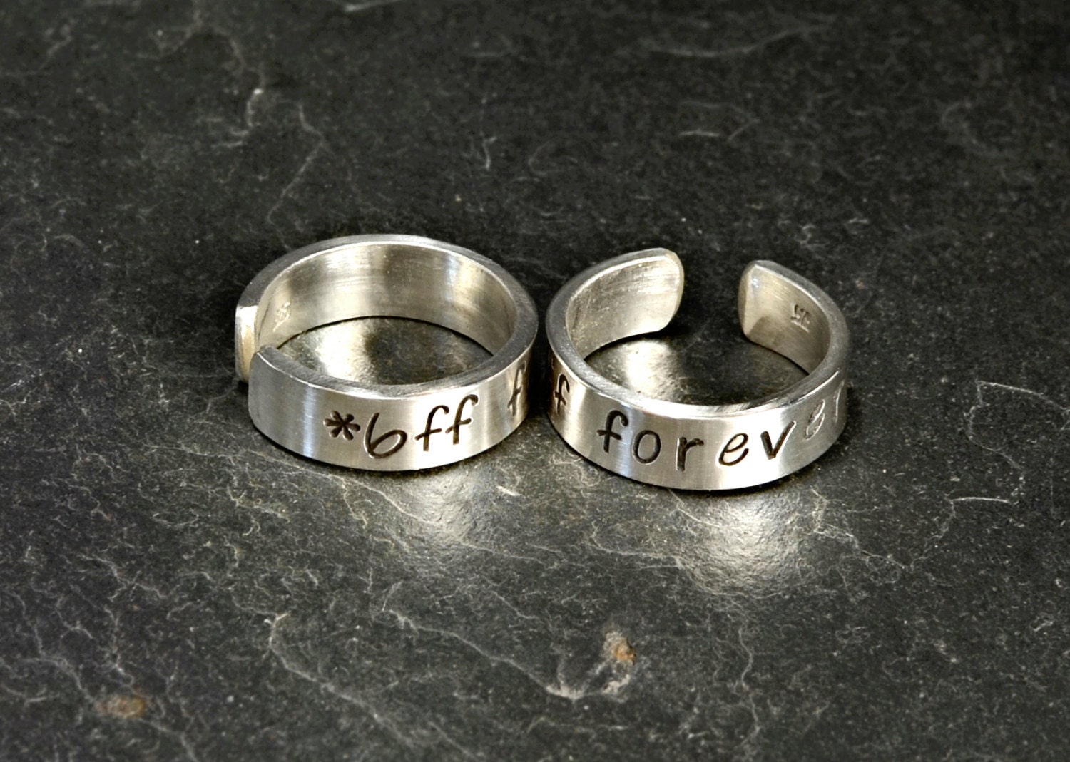 Anelli store per amiche