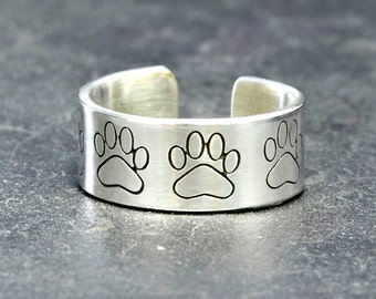 Sterling Silver Toe Ring with Paw Print Design Handstamped and Adjustable - Solid 925 TR799