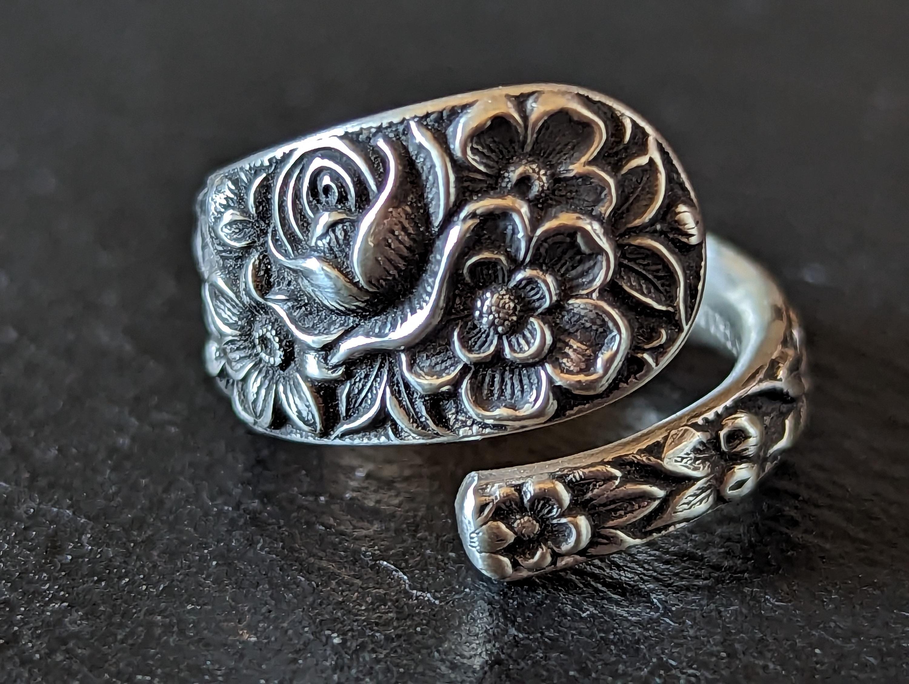 Vintage Spoon リング Sterling Silver Boston Sterling Silver Spoon Ring Made From an Antique Sterling Silver