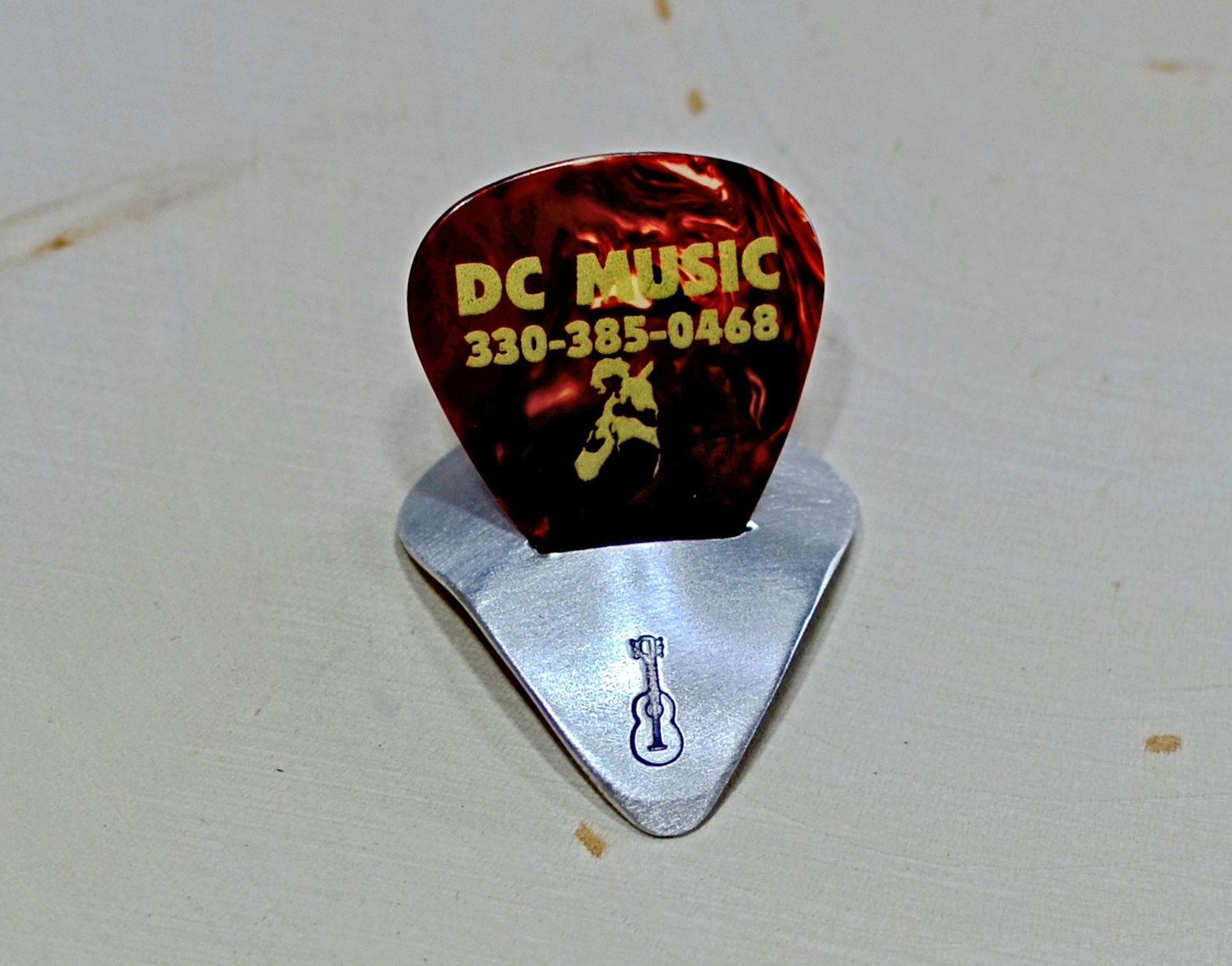 Heart shaped aluminum guitar pick stand and guitar pick holder Etsy