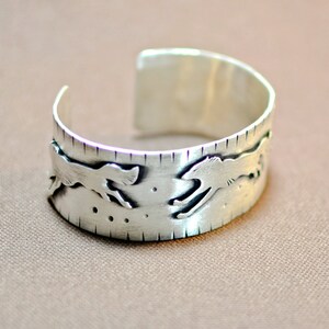 Sterling silver running wolves bracelet featuring artisian handcrafted wolves on wide silver cuff solid 925 BR065 image 2