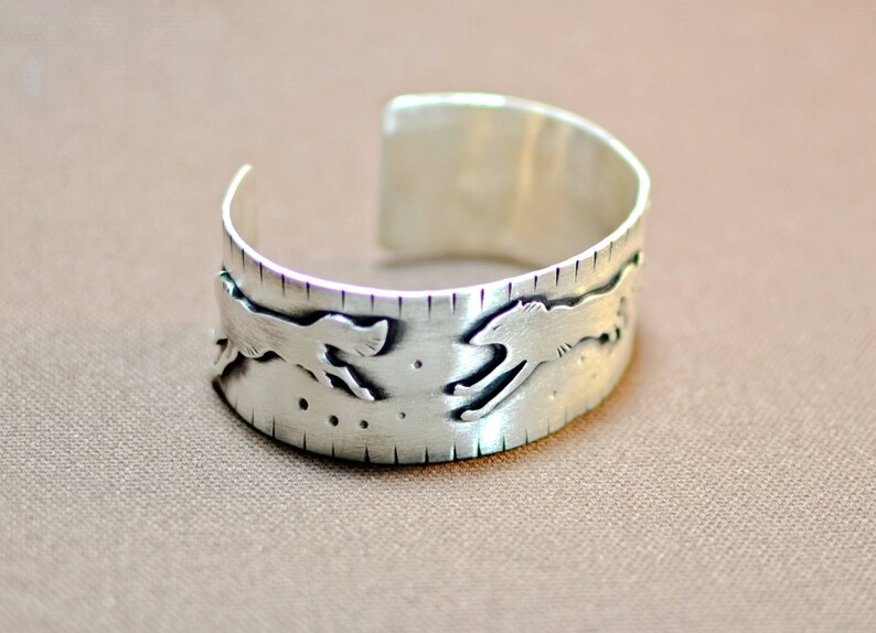 Sterling silver running wolves bracelet featuring artisian handcrafted wolves on wide silver cuff solid 925 BR065 image 2