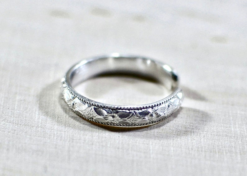 Silver Toe Ring with Decorative Southwestern Pattern in solid 925 Sterling Silver TR252 image 5