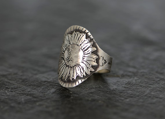 Small sunflower ring sale