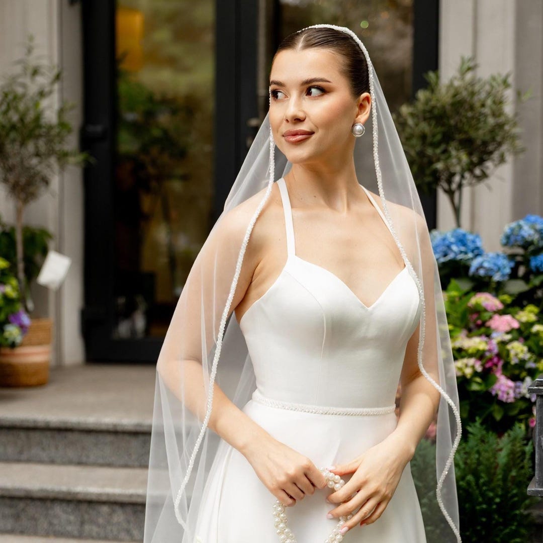 Long Ivory Wedding Veil – Oval Mantilla With Pearl & Beaded  display picture 1