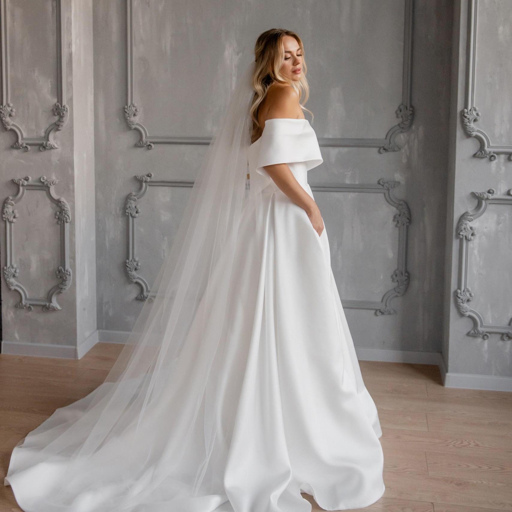 Ivory Tulle Cathedral Wedding Veil: Two-layer Bridal Veil 