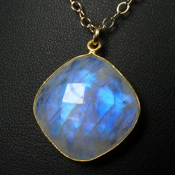 Rainbow Moonstone Necklace, Faceted Large Bezel-Set Rainbow Moonstone Pendant, Sky Blue and Cobalt Blue Fire, Gold Bezel and Chain