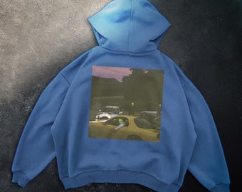 Trendy Oversized Graphic Hoodie: Unisex Streetwear Apparel