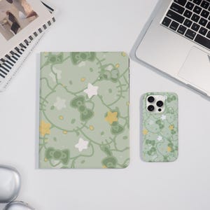Cute Green Kitty Case Cover voor iPhone & iPad Air 7/6, iPad Pro 2024-11"13" iPad Mini 7/6 iPad 10/9th, Star iPhone 16/15/14 ProMax Plus Cover