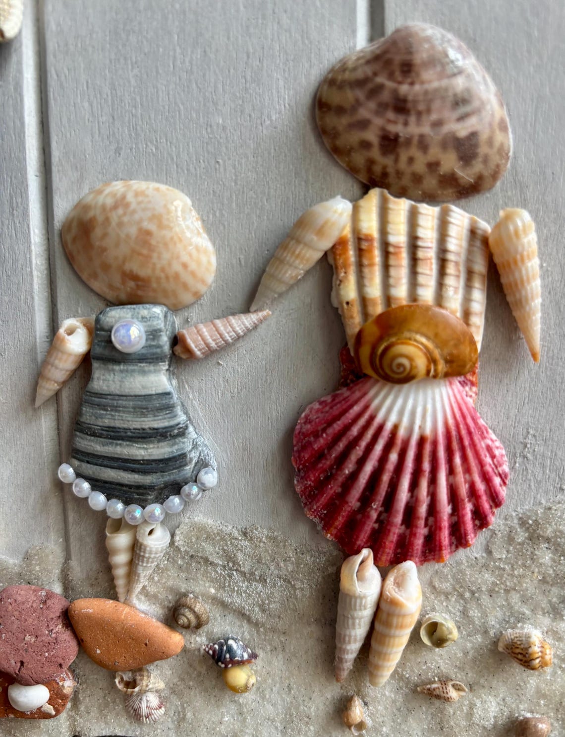 Seashell Art Family With Dog Beach Scene-handmade Coastal Wall Decor - Etsy