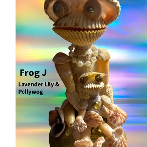 Handcrafted Seashell Frog Family--Coastal Animal Figurines--Seashell Frog Collectibles Frog J/Lav Lily-60.
