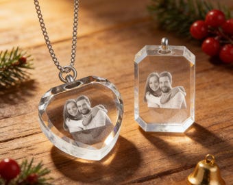 Collar con colgante de cristal con foto personalizada • Recuerdo personalizado grabado en 3D • Regalo para pareja, esposo, esposa, familia, recuerdo de Navidad