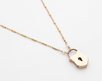 Victorian Lock Necklace, Vintage Padlock Charm in Gold