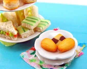 1:12 Scale Dollhouse Food Mold //Miniature Madeleine Mold // Flexible Silicone // Miniature Food, Food Jewelry Projects