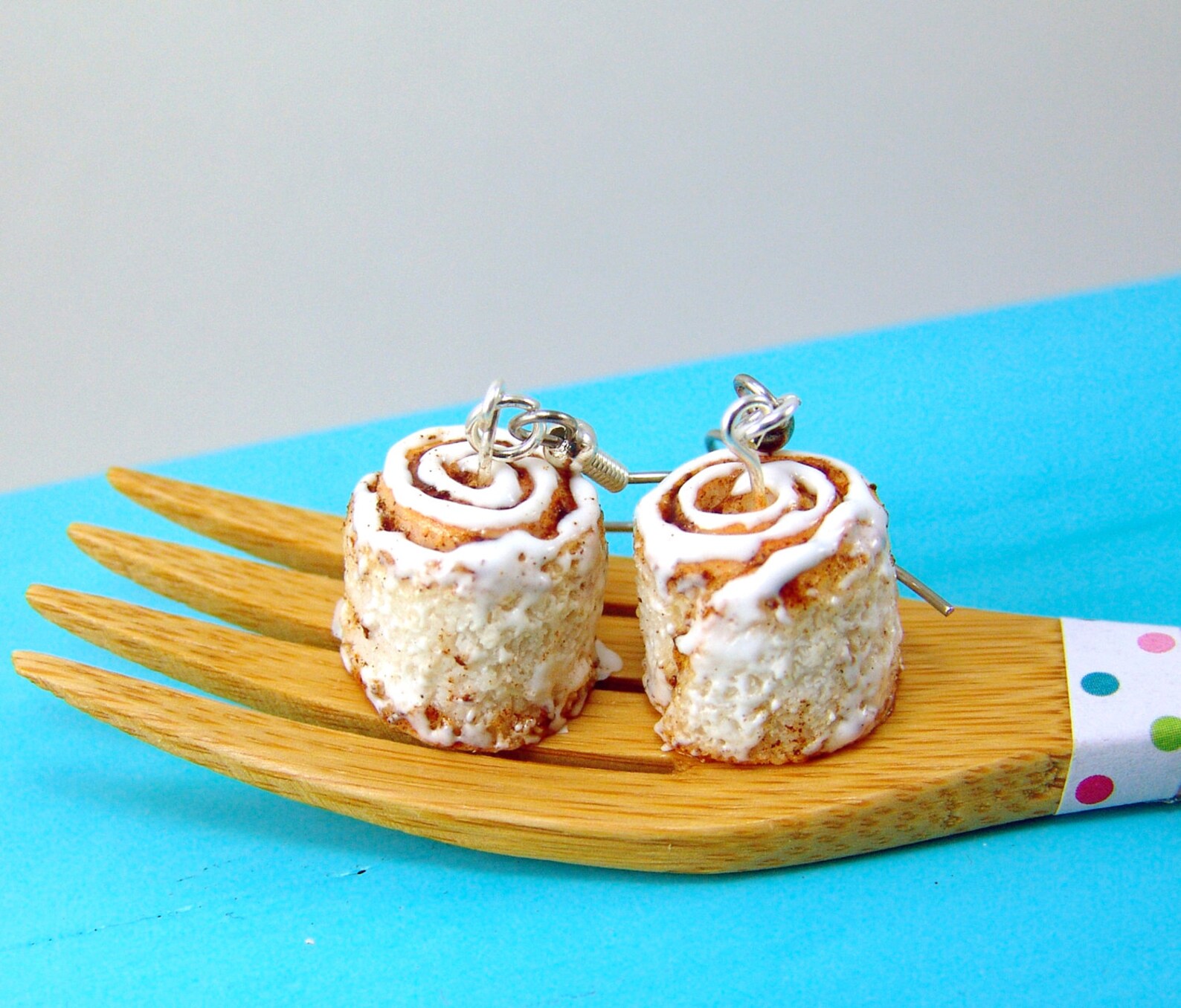 Food Jewelry // Cinnamon Roll Earrings // Cinnamon Bun Jewelry Etsy