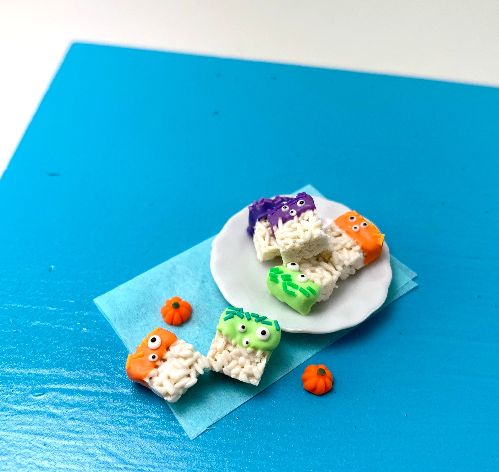 Miniature Food Tutorial // How to Sculpt Miniature Halloween Treats ...