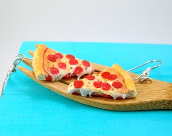 Pizza Earrings // Food Jewelry MADE TO ORDER // Pepperoni Pizza Earrings // Food Earrings