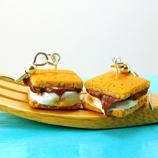 Food Jewelry // Campfire S'mores Earrings // MADE TO ORDER // Camping Jewelry