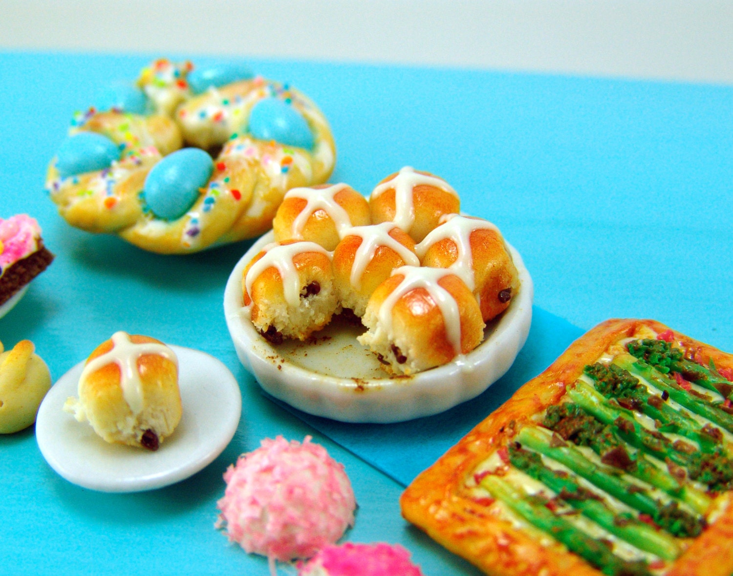 Polymer Dollhouse Tutorial - How to Sculpt Miniature Easter Foods From ...