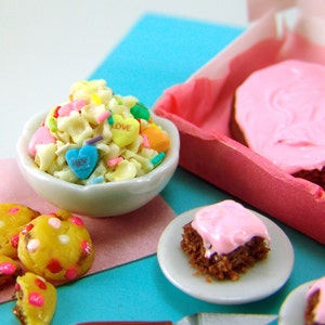 Miniature Tutorial - How to Sculpt Miniature Valentine's Day Foods From ...