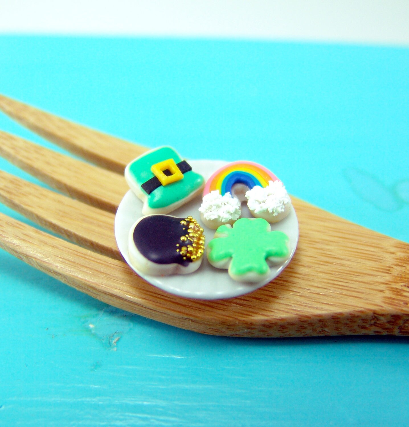 Miniature Tutorial // How to Sculpt St. Patrick's Day Miniature Foods ...