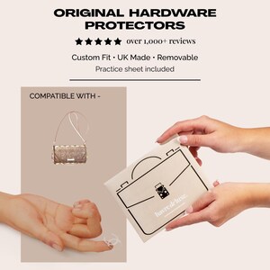 以下が含まれることがあります： 「ORIGINAL HARDWARE PROTECTORS」と「over 1,000+ reviews」のテキストが入ったハードウェアプロテクターの画像。小さなハンドバッグと、ハンドバッグの輪郭と「havre de luxe」のテキストが入ったパッケージが表示されています。