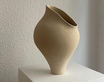 Handmade Ceramic Vase, Abstract Vase, Ceramic Vessel, Design Vase, Nordic Decor, Beige Vase, Minimalist Modern Decor, Decorative Nordic Vase