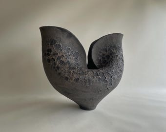 Magma Textured Ceramic Vase: Abstract Modern Interior Decor