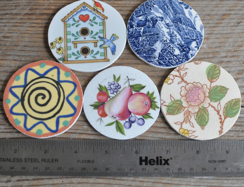 Set of 5 Broken Plate Mosaic Focal Tiles, China Porcelain Pieces, Mosaics Assemblage, Mosaic Mixed Media Art Supply, Colorful Accent Round image 5