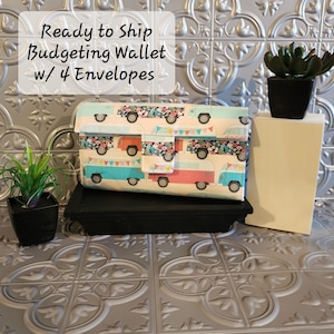 Cartera con sistema de presupuesto y sobres para efectivo. Cartera con cremallera para presupuestos. Cartera con sistema de presupuesto y sobres para efectivo.