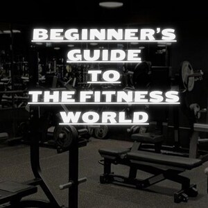 Peut inclure: Intérieur sombre d'une salle de sport avec des équipements d'exercice. Le texte "BEGINNER'S GUIDE TO THE FITNESS WORLD" est affiché. L'image présente des bancs, des supports de poids et d'autres appareils de gym, sur le thème du fitness.