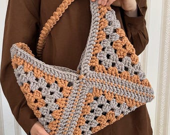 Triangle Granny Square Shoulder Bag Crochet Pattern, Modern Tote Bag, T-Shirt Yarn PDF Tutorial