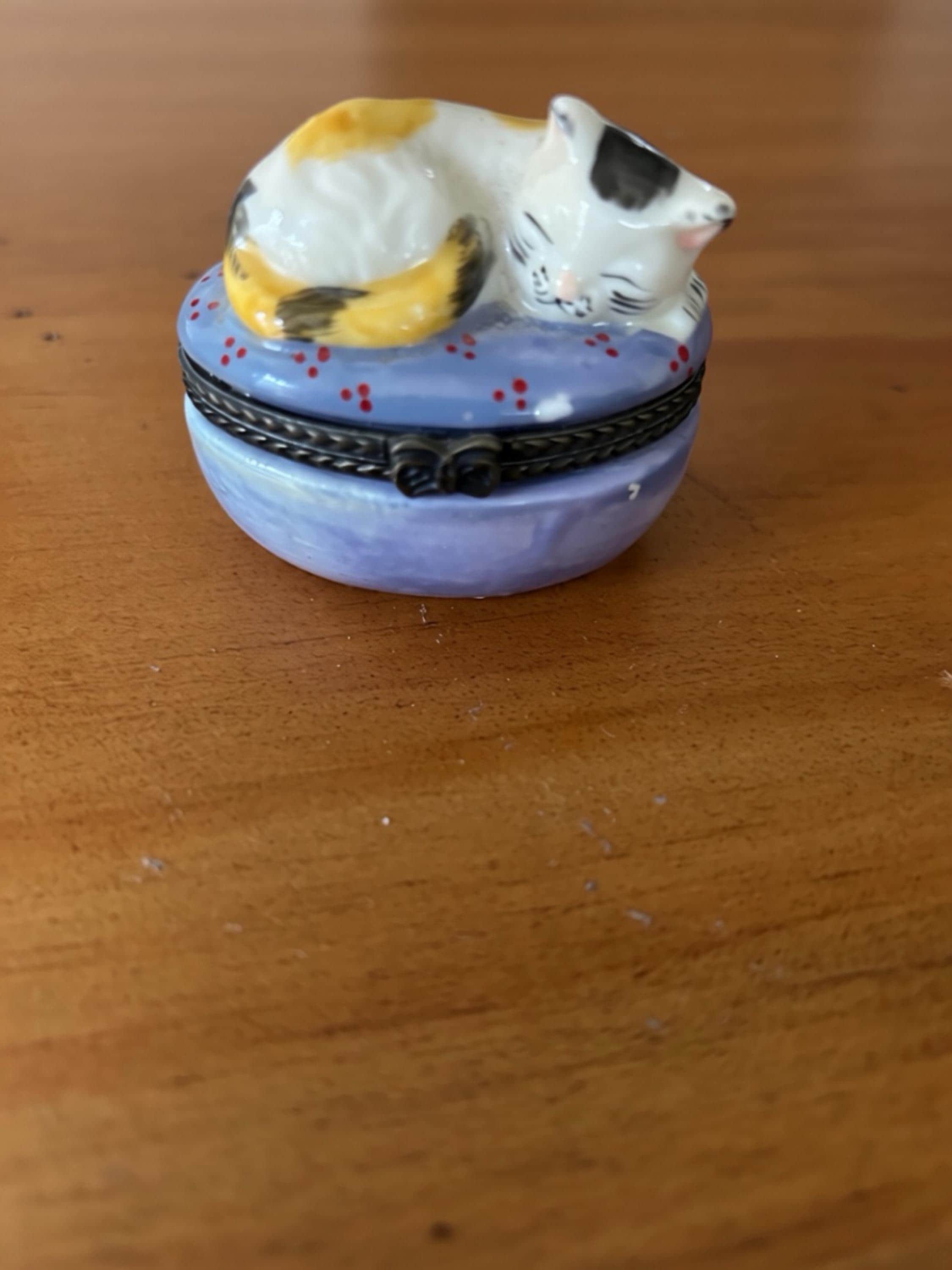 Vintage Porcelain Sleeping Cat - Etsy