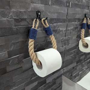 Esclusivo porta carta igienica in corda di juta con accenti nautici blu navy e gancio in metallo: stile per il tuo bagno