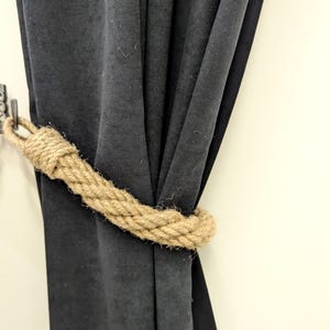 Handmade Jute Curtain Tieback: Twisted Rope Holdback