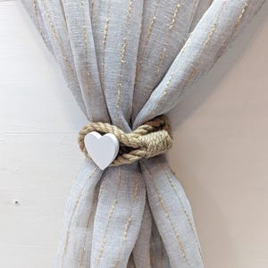Jute Rope Curtain Tieback with White Heart – Rustic Handmade Holdback