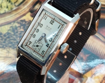Vintage BWC Swiss men's wrist watch tank rectangular 1940s