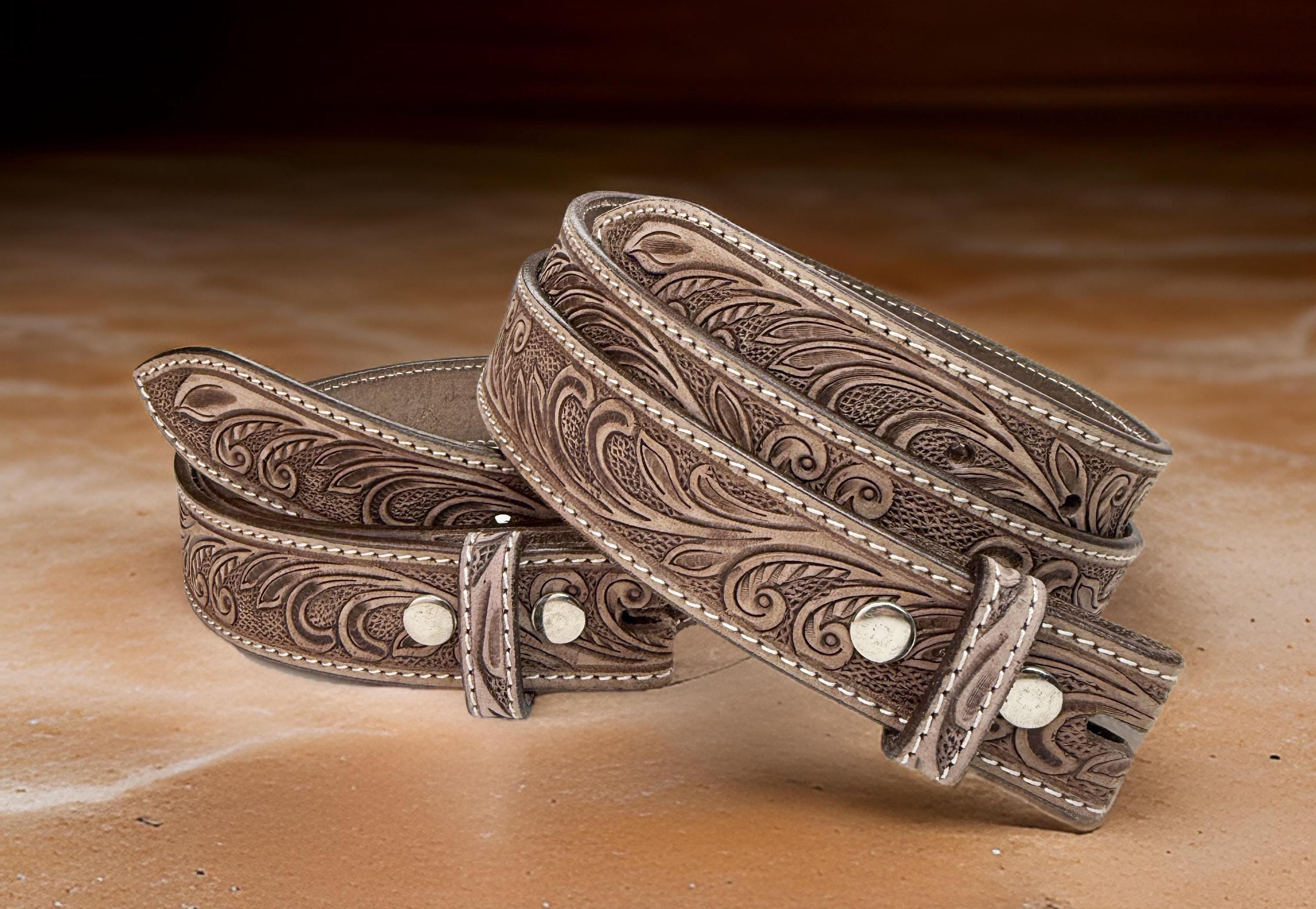 Cinturon Vaquero Cowboy Cinturón Vaquero De Cuero Grano Completo Para Hombre - Hecho A Mano, Hebilla Tallada, Marrón Soldier Blade
