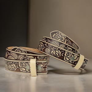 Women Tooled Western Floral Engraved Leather Belt 100% Genuine Full Grain Cowhide with Snaps 1-1/2&quot; WIDE Leather Snap-On Belt