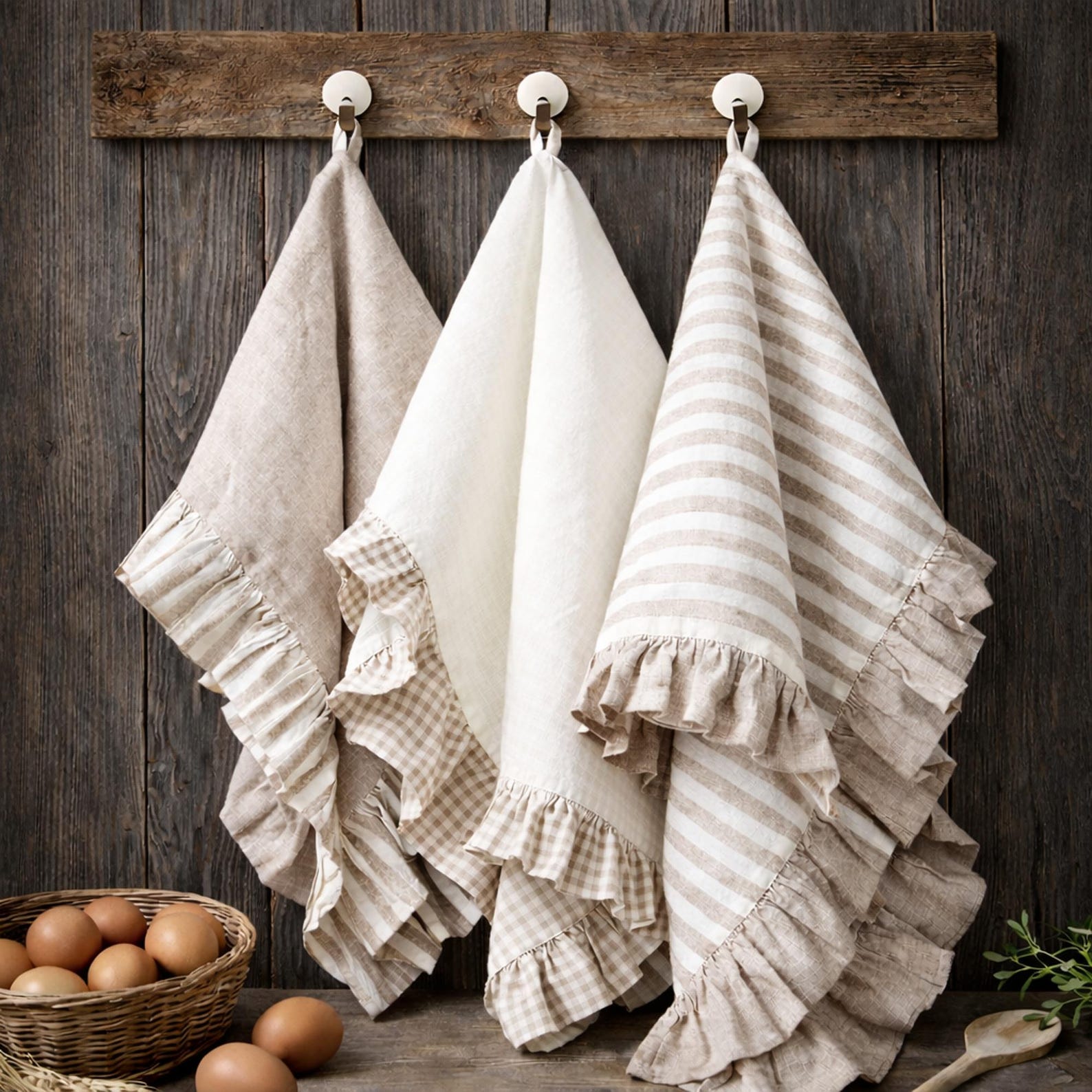 Ruffled Linen Kitchen Towels Set of 3 Farmhouse Tea Towels