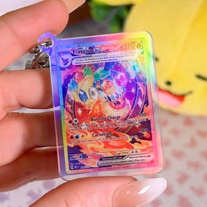 Porte-clés miniature en acrylique holographique Pokémon Flareon EX 146 Prismatic Evolution TCG