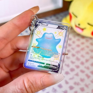 Porte-clés holographique en acrylique Pokémon Ditto V SV118 Destinées Radieuses TCG