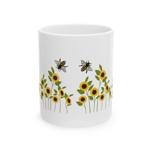 Sonnenblumen und Bienen Keramiktasse: Blumenkaffee, Tee, heiße Schokolade