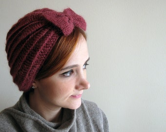 Light Soft Burgundy Crochet Beret with Bow