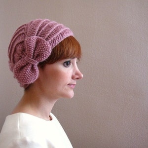 Dusty Rose Crochet Beret with Bow image 1