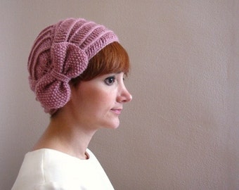 Dusty Rose Crochet Beret with Bow